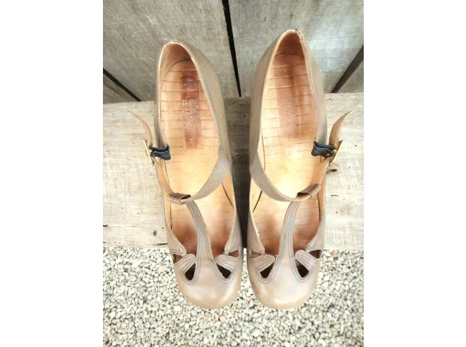 Chie Mihara Beige Heels